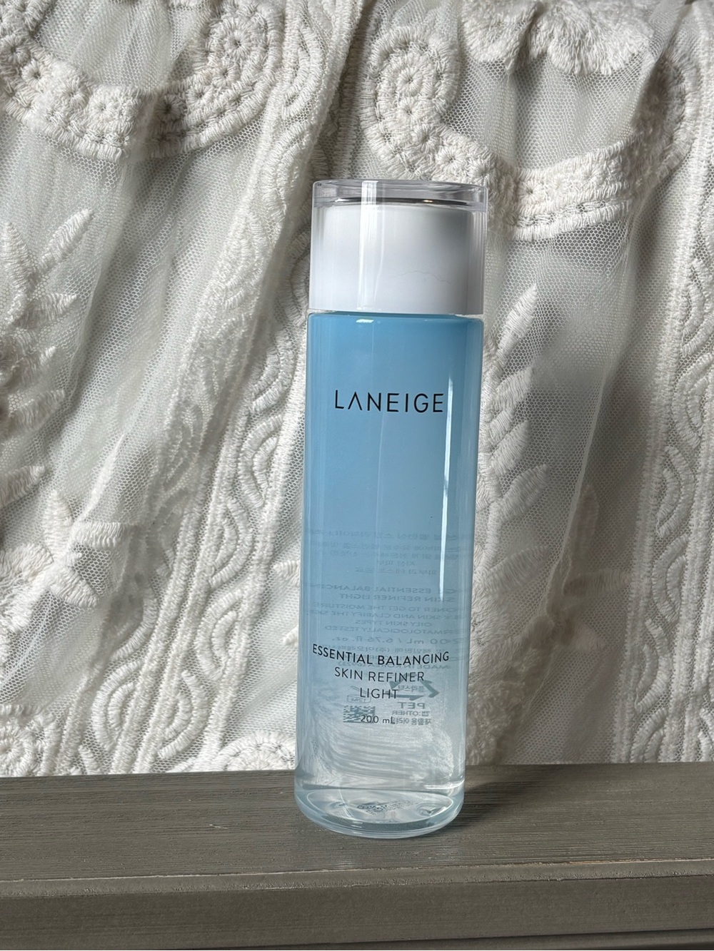 LANEIGE Light Blue Essential Balancing Skin Refiner Light